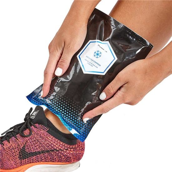 Hot pack or cold pack: which one to reach for when you're injured