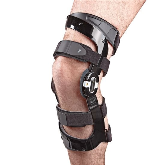 Best Knee Braces for Recovering from an ACL Injury