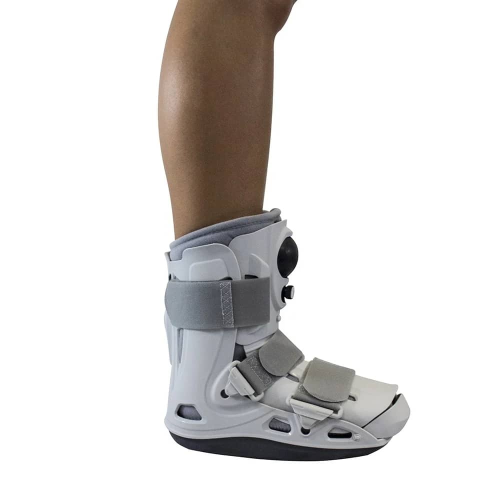 PhysioRoom Deluxe Air Ankle / Foot Fracture Brace Walking Boot Short