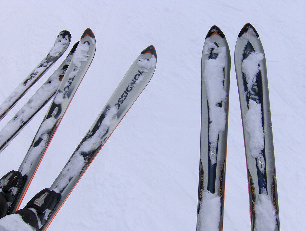 Snow-covered skis.